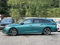 Used Peugeot 308 SW Allure Premium 129 HP (94 kW) 2022 Blue Estate