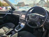 used Skoda Octavia 2.0 ELEGANCE TDI CR DSG 5d 140 BHP