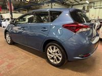 Used Toyota Auris 2016 Blue Hatchback