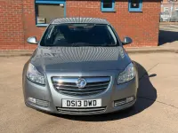Begagnad Vauxhall Insignia 2013 Silver Halvkombi