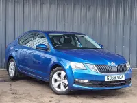 Used Skoda Octavia SE Technology 115 HP (84 kW) 2020 Blue Hatchback