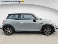 Usado Mini Cooper S Hatch 135 kW (184 HP) 2021 Cinzento Citadino