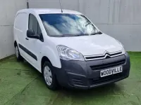 Usado Citroën Berlingo 75 HP (55 kW) 2016 Branco Monovolume