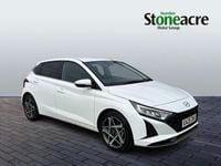 Używany Hyundai i20 Premium 100 KM (73 kW) 2025 Biały Hatchback