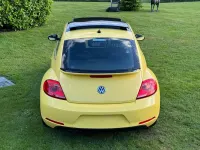 Used VW Beetle Design 150 HP (110 kW) 2014 Yellow Hatchback
