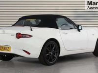 Used Mazda MX5 Inclusive 160 HP (117 kW) 2017 White Cabriolet