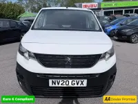 Begagnad Peugeot Partner 131 HK (96 kW) 2020 Vit Minibuss