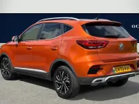 Used MG ZS Exclusive 106 HP (77 kW) 2023 Orange SUV