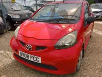 Begagnad Toyota Aygo 2008 Röd Halvkombi