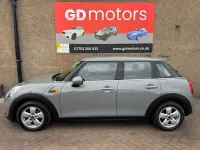 Begagnad Mini Cooper D Hatch 2015 Grå Halvkombi