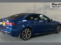 Usado Jaguar XE 300 HP (220 kW) 2023 Azul Sedan