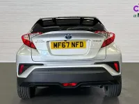 Używany Toyota C-HR 122 KM (89 kW) 2017 Srebrny SUV