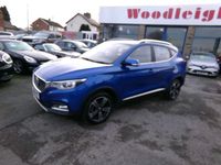 Used MG MG3 106 HP (77 kW) 2019 Blue Hatchback