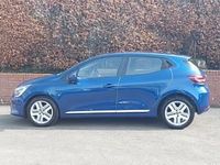 Used Renault Clio V Play 72 HP (52 kW) 2021 Blue Hatchback