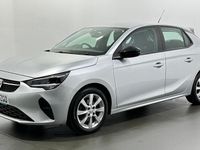 Usado Vauxhall Corsa Design Edition 101 HP (74 kW) 2023 Cinzento Citadino