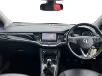 Used Vauxhall Astra Elite 200 HP (147 kW) 2019 Black Hatchback