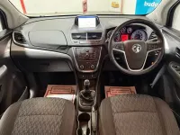 Usado Vauxhall Mokka S 140 CV (102 kW) 2016 Blanco SUV