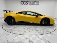 Used Lamborghini Huracán 640 HP (470 kW) 2017 Yellow Coupe