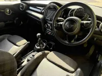Begagnad Mini Cooper Hatch 2018 Vit Halvkombi