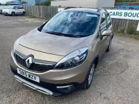 Used Renault Scénic III Dynamique 110 HP (80 kW) 2015 Beige MPV