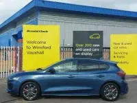 Used Ford Focus ST-Line 125 HP (91 kW) 2024 Blue Hatchback