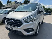 Used Ford Transit Custom Limited 130 HP (95 kW) 2018 Silver Van