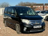 Usado Nissan Serena S 2013 Negro Monovolumen