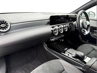 Usado Mercedes A250 AMG Line Premium 214 HP (157 kW) 2020 Prateado Sedan