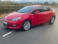 Used Vauxhall Astra Excite 2015 Red Hatchback