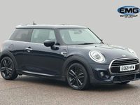 Used Mini Cooper Hatch 136 HP (100 kW) 2020 Blue/black Hatchback