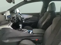 Usado Peugeot 5008 GTi 131 HP (96 kW) 2021 Branco SUV