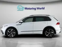 Używany VW Tiguan R-line 150 KM (110 kW) 2023 Biały SUV