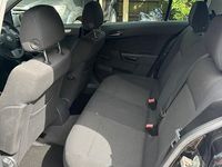 Used Vauxhall Astra 90 HP (66 kW) 2007 Black Hatchback