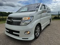 Used Nissan Elgrand 2008 White