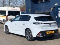 Used Peugeot 308 Allure 129 HP (94 kW) 2023 White Hatchback