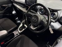 Used Toyota Yaris Hybrid Design 116 HP (85 kW) 2022 Bronze Hatchback