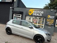 Used Peugeot 308 Allure 130 HP (95 kW) 2017 Silver Hatchback