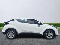 Used Toyota C-HR 2023 White SUV