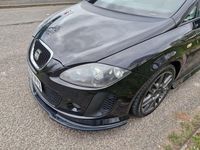 Begagnad Seat Leon FR 170 HK (125 kW) 2012 Svart Halvkombi