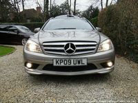 Używany Mercedes C220 2009 Sedan/Limuzyna