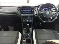 Used VW T-Roc SEL 115 HP (84 kW) 2018 White SUV