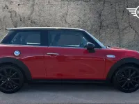 Usado Mini Cooper S Hatch 189 CV (139 kW) 2018 Rojo Utilitario