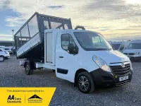 Used Vauxhall Movano 145 HP (106 kW) 2017 White MPV