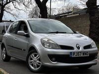 Used Renault Clio II Dynamique 2007 Silver Hatchback