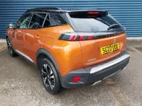 Used Peugeot 2008 GT 129 HP (94 kW) 2022 Orange SUV