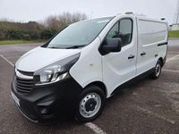 Used Vauxhall Vivaro S 95 HP (69 kW) 2017 White MPV