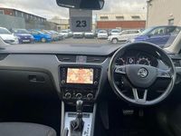 Used Skoda Octavia SE Technology 113 HP (83 kW) 2018 White Hatchback