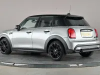 Używany Mini Cooper Exclusive 136 KM (100 kW) 2023 Srebrny Hatchback