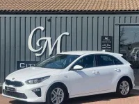 Usado Kia Ceed 114 CV (83 kW) 2019 Blanco Utilitario