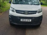 Used Vauxhall Vivaro Edition 120 HP (88 kW) 2020 White MPV